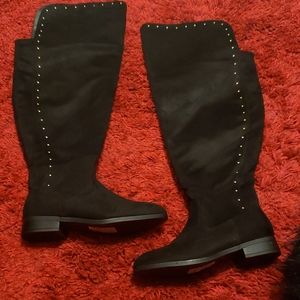 Wide calf boots